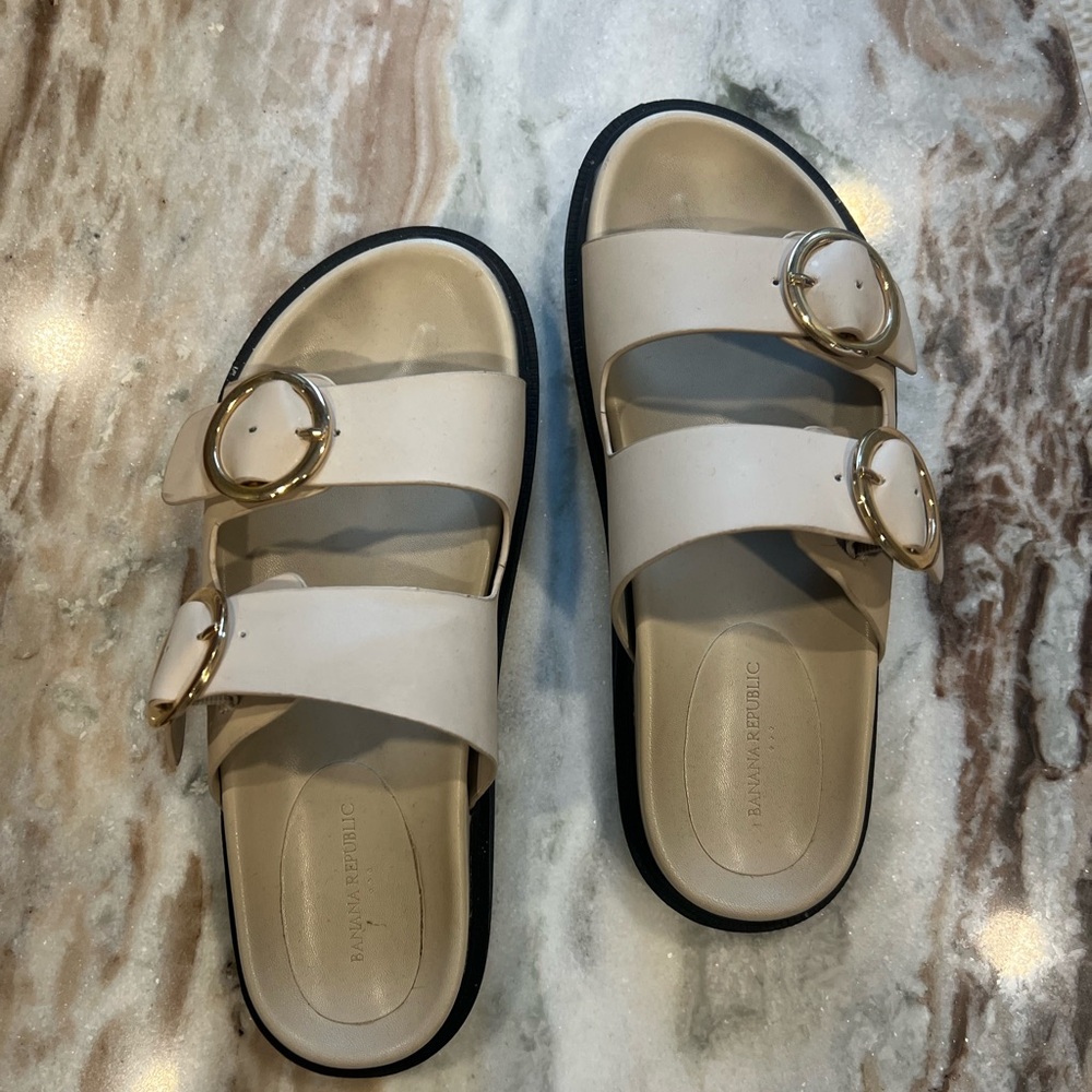 Banana republic sandals